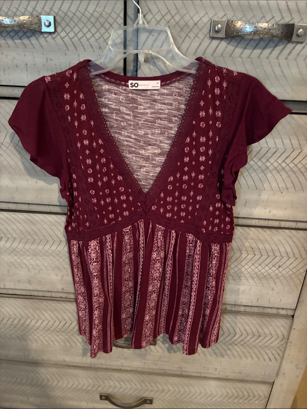 SO Burgundy Patterned V-Neck Short Sleeve Tunic